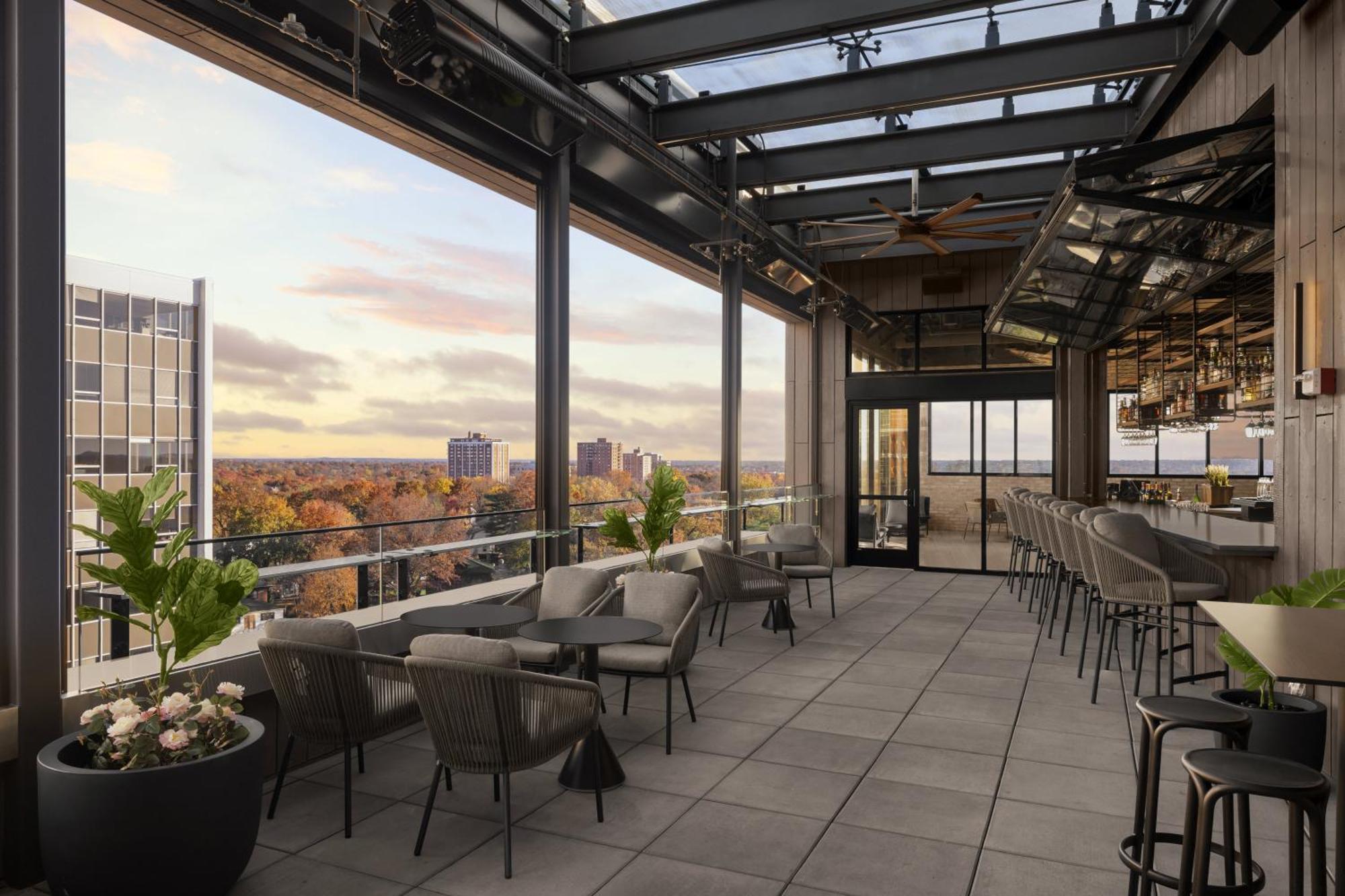 Ac Hotel By Marriott St. Louis Clayton Bagian luar foto