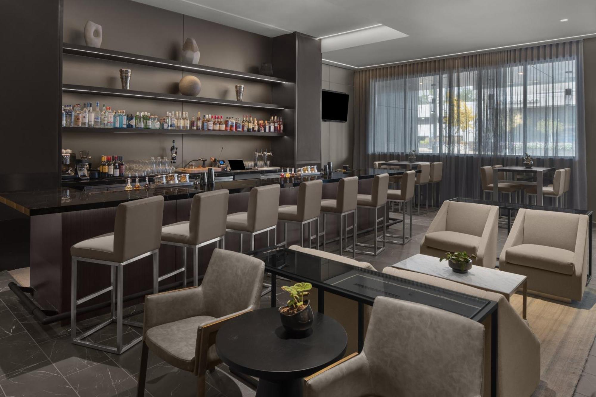 Ac Hotel By Marriott St. Louis Clayton Bagian luar foto