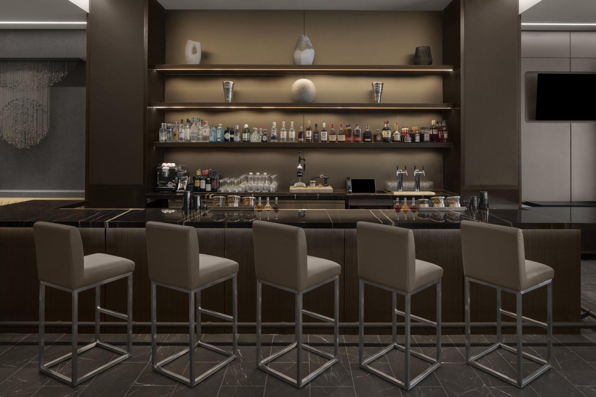 Ac Hotel By Marriott St. Louis Clayton Bagian luar foto